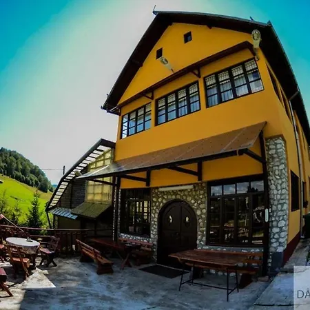 Garofita Pietrei Craiului Guest house *